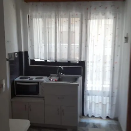 Villa Anna Flogita Aparthotel Flogita