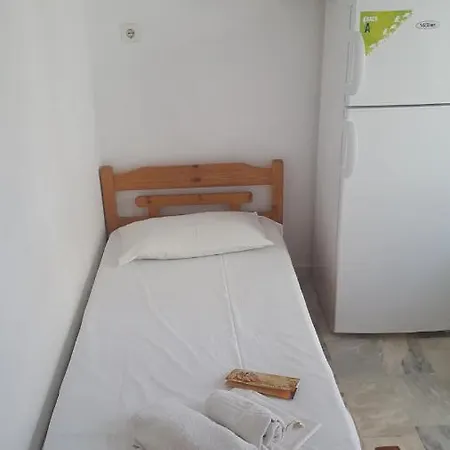 Villa Anna Flogita Hotel apartamentowy